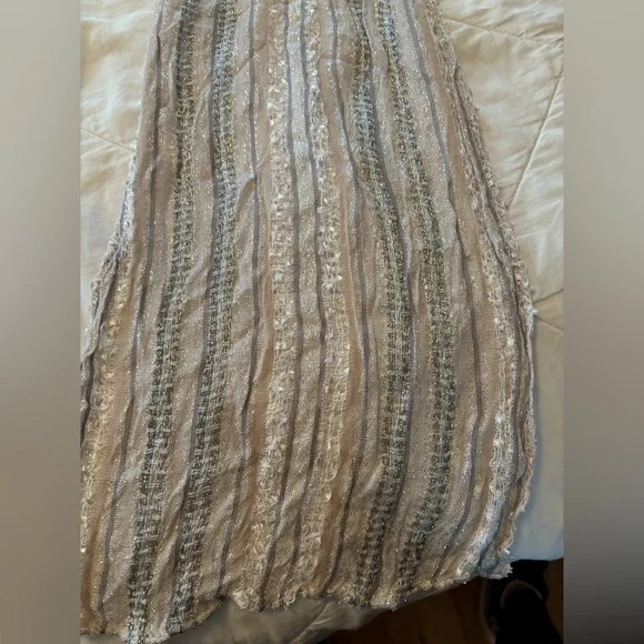 Three Women’s Lightweight Scarves - Picture 10 of 15